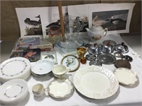 Vintage assorted dishes-plates, saucers,creamer,