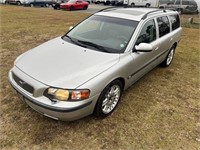 2002 VOLVO V70 Clean Title