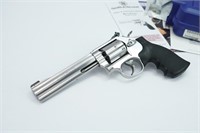 Smith & Wesson 617-5 .22lr