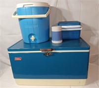 Metal Coleman Cooler/Icebox, Beverage Cooler