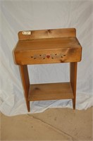 Wood Stand W/ Stenciled Heart/Flowers