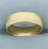 Unique Overlapping Circle Design Band Ring in 14k