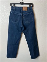 Vintage Levi’s 562 Student Blue Jeans