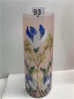 9" HAND PAINTED WAVY GLASS VASE WITH GOLD PAINTED