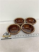 4 Hull Oven Proof Bowls