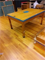 Wooden table 5ft.x42in.x30.5in tall colors may
