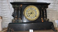ANTIQUE SETH THOMAS 1880's - 1890's MANTLE CLOCK