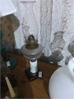 Magnesium glass oil lamp Antique