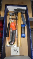 Tools Lot - Sledge Hammer / Utility Knife /