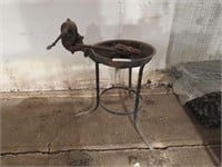 ANTIQUE FORGE BLOWER / STAND