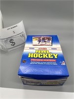 1990 SCORE  NHL HOCKEY CARD BOX