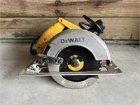 Dewalt DW364 Circular Saw w/ Case