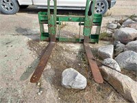 Tractor Pallet Forks *Offsite