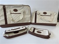 4 piece ladies Carry on luggage Set never used