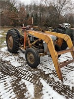 Ford 9n tractor with loader runs drives no bucket
