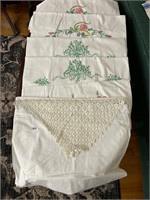 EMBROIDERED LACE TRIMMED PILLOWCASES