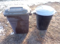 (2) Garbage Cans w/ Covers