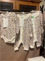 3 new Gerber infant long sleeve onesies size 0-3m