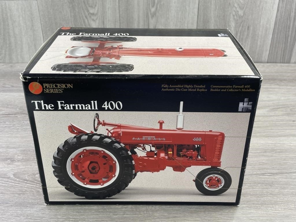 Live Farm Toy Pedal Tractor Auction