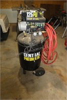 Central Pneumatic 125 psi 21 gallon air compressor