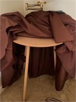 Wood Side Table withTable Cloth