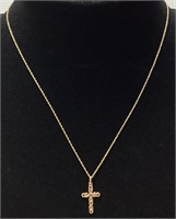 14KT YELLOW GOLD CROSS CHARM NECKLACE, 2.1g TOTAL