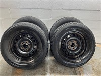 Toyo Observe GSI-5 Winter Tires 245/65R17