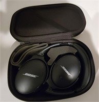 Bose Quiet comfort 45 noise cancelling headphones