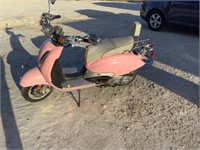 PINK FLY SCOOTER