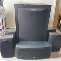 Polk Audio Subwoofer + 5 - Powerfull speakers