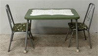 Mid Century Modern Children's Table with Chairs