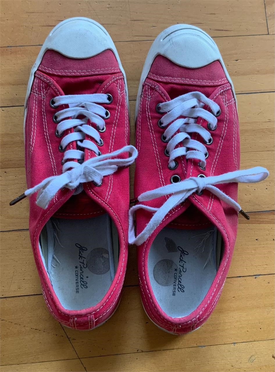 VINTAGE 90's Red Canvas Converse Tennis Shoes