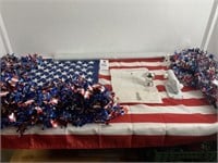 USA Flag & Flag Pole & Garland