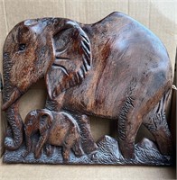 VINTAGE CARVED WOOD MAMA BABY ELEPHANT WALL MOUNT