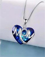 Moms Blue Sapphire Stone necklace iridescent look
