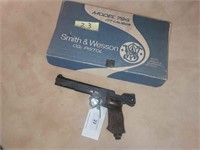 Smith &Wesson model 79G pellet pistol-CO2 0.18 wit