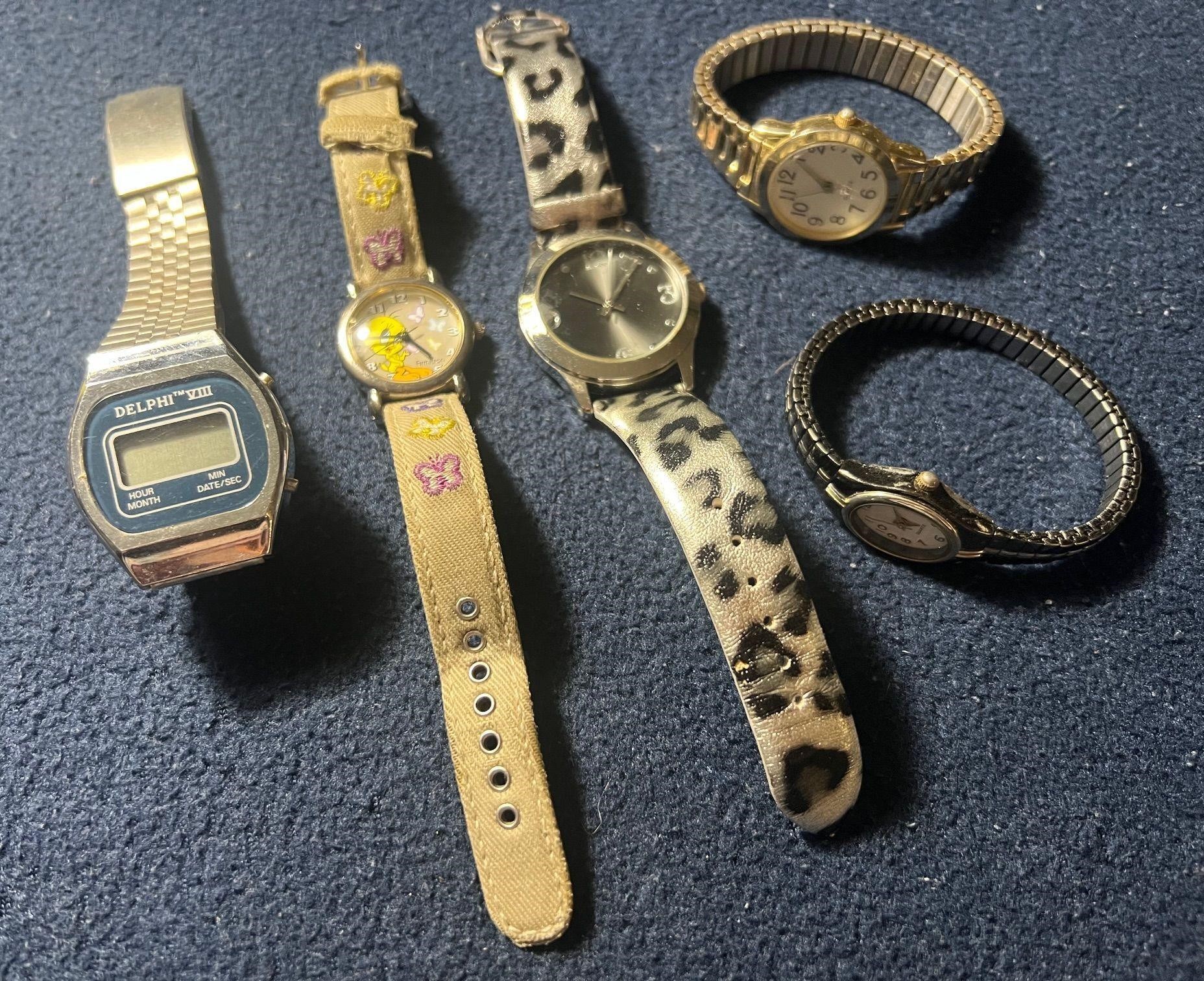 LOT, (5) VINTAGE WATCHES