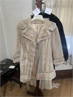Tissavel France fur coat size 8 *see damage*