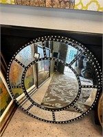 Round Mirrors
