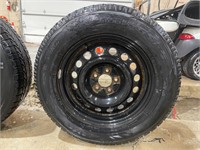 BFGoodrich Winter Siaiom  235/65R17 Tires
