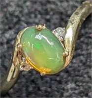 $1290 10K  Opal(1ct) Diamond(0.02ct) Ring
