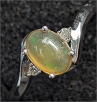 $1355 10K  Opal(1ct) Diamond(0.02ct) Ring
