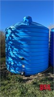 Hold On Industries 4500 gal poly liquid tank