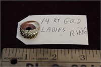 14k Gold Vintage Ladies Ring