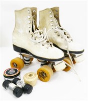 Vintage Roller Skates with Accessories Size 3