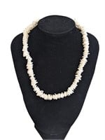White shell chip necklace