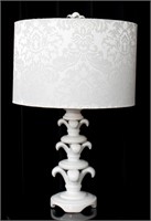 Modern Hollywood Regency White Lacquer Table Lamp