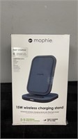 MOPHIE 15W WIRELESS CHARGING STAND