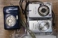 2 Canon Powershot & Nikon Coolpix Dig Cameras