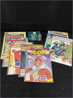 DC Comic Lot w/ Flash, Wonder Woman, Aquaman +